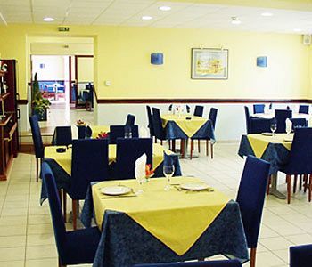 Logis Hotel Restaurant La Vraine Gironcourt-sur-Vraine Εξωτερικό φωτογραφία